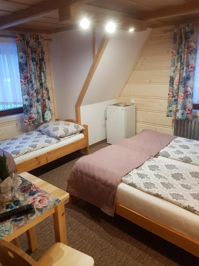 Pokoje Gosinne U Ani I Andrzeja Ciche Małe Exteriör bild
